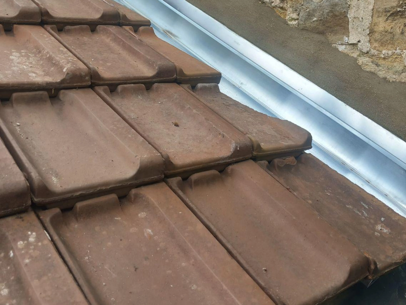 Gutter (1)